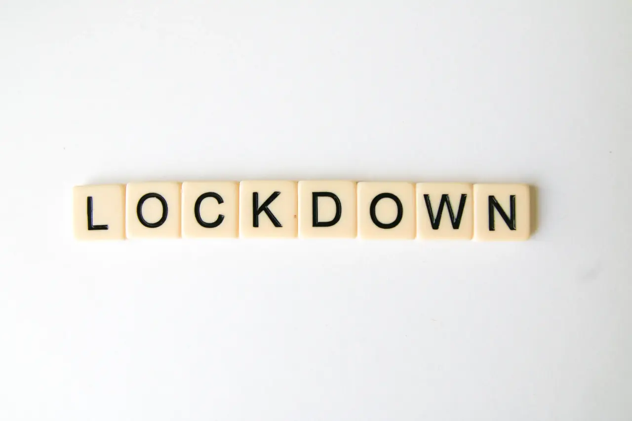 End the lockdown now!